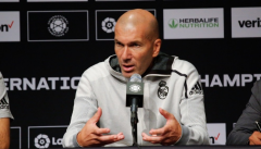 欧洲冠军联赛:球迷觉得齐达内要为皇马战绩不佳背锅